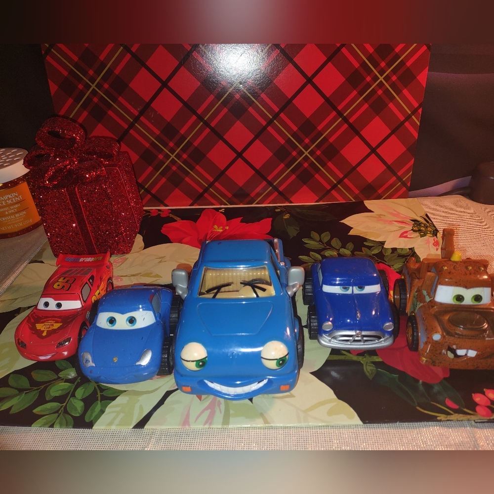 Lot of Cars Characters From Movie